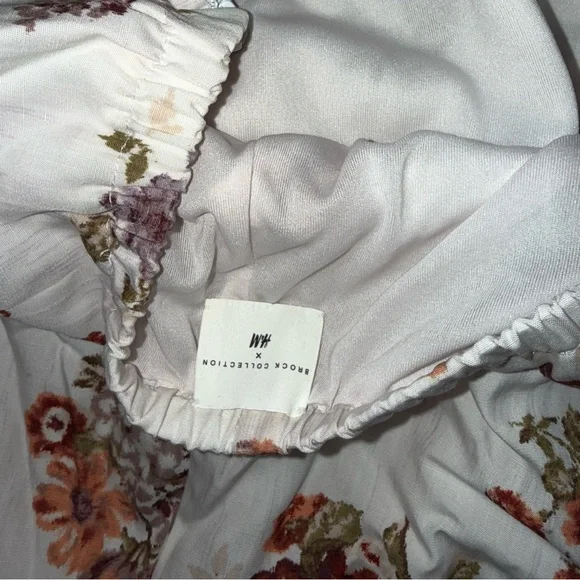 Dress Bundle #2 - Picture 3 of 6